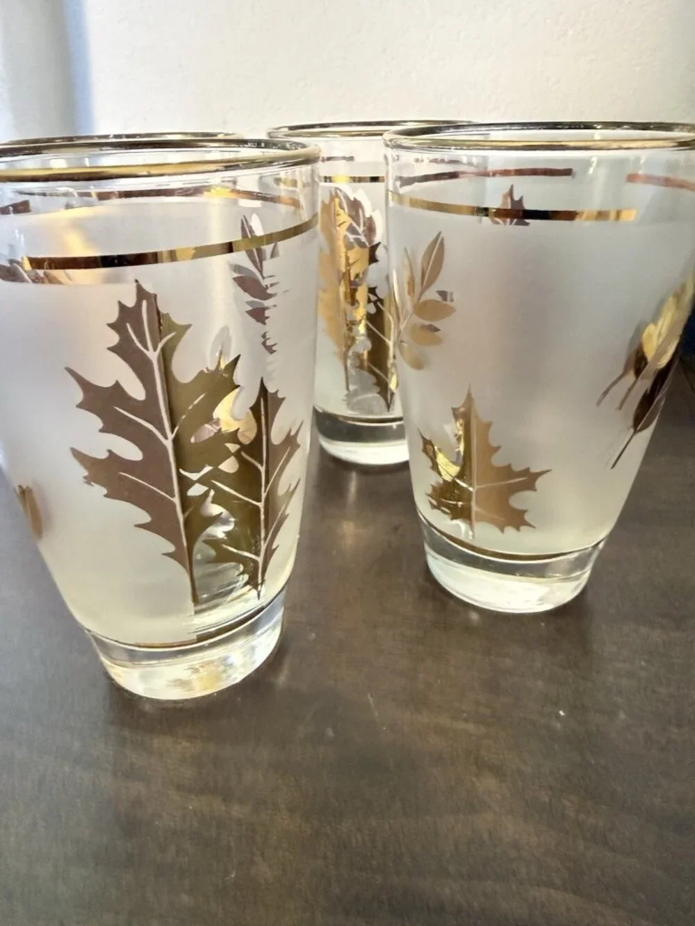 5 Vintage Libby Glass Company Tumblers Golden Foliage Pattern Frost Finish 22K